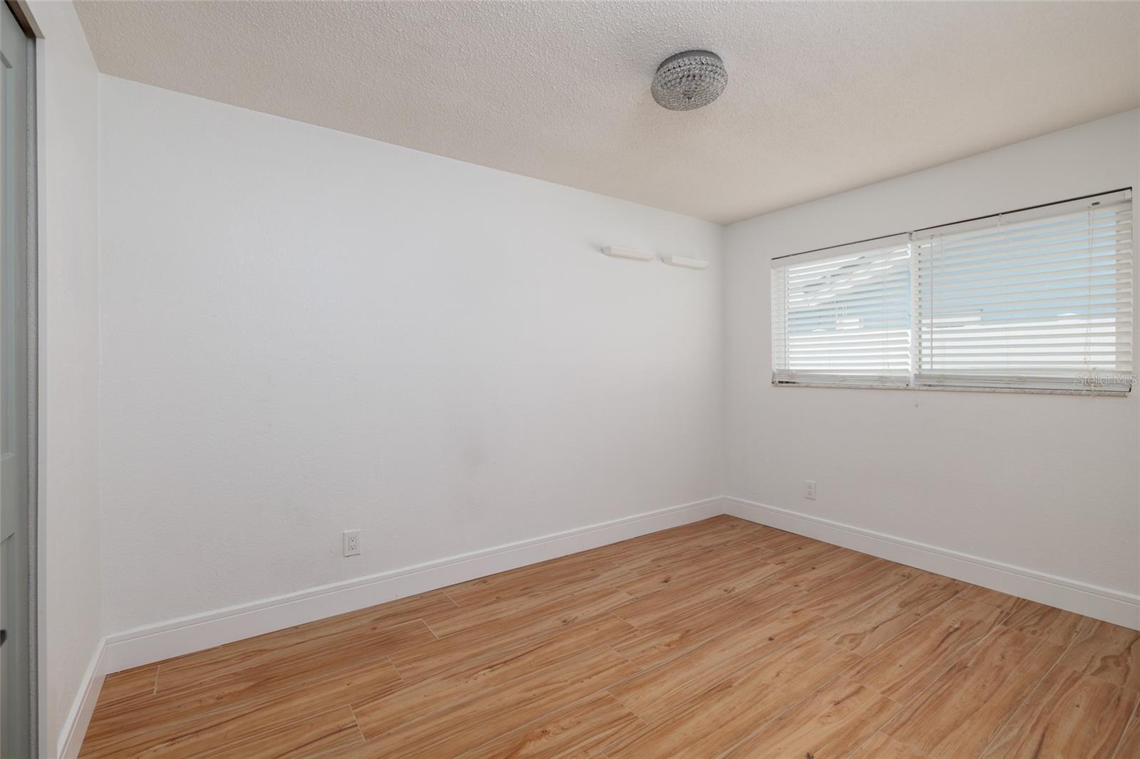 RIVIERA NORTH THE 1ST ADD - Residential