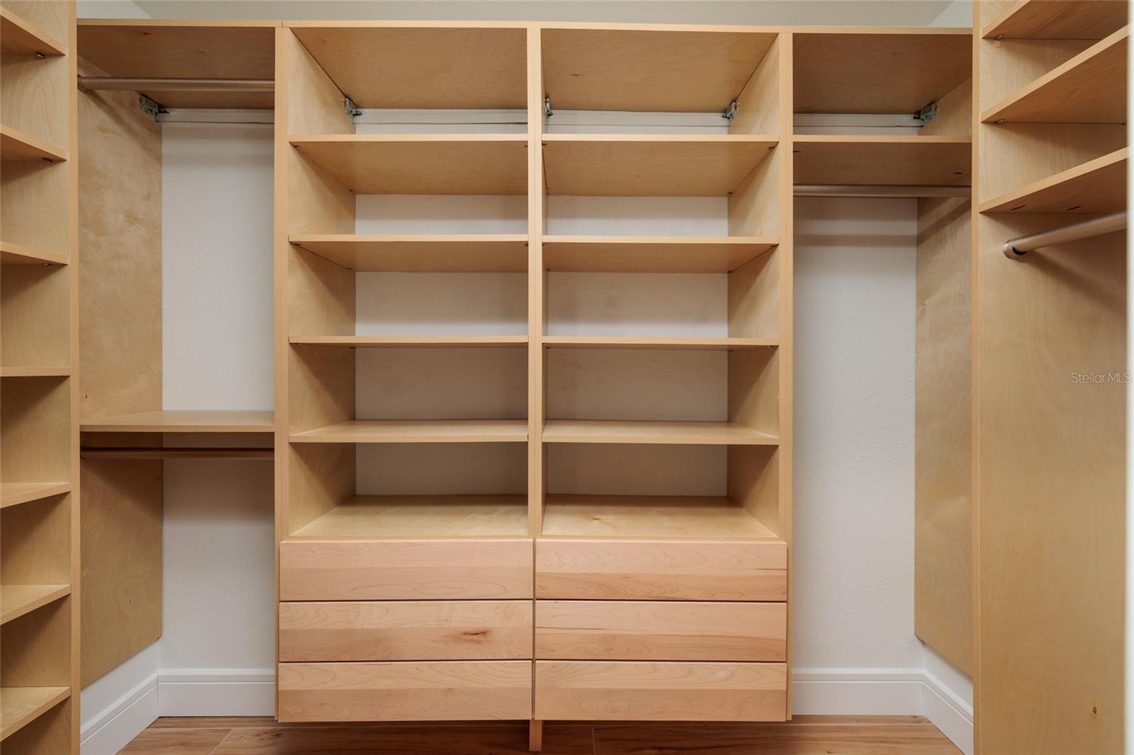 RIVIERA NORTH THE 1ST ADD - Residential