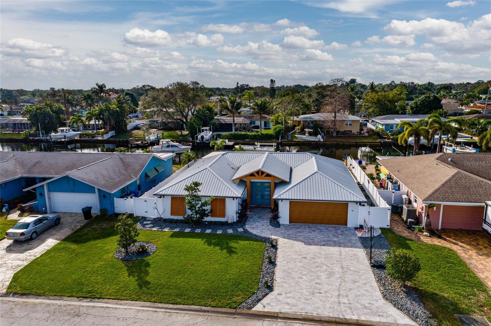 RIVIERA NORTH THE 1ST ADD - Residential