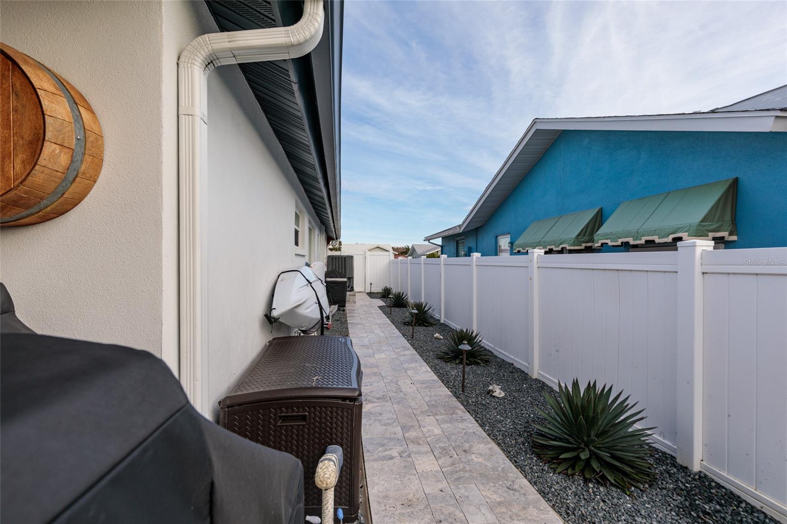 RIVIERA NORTH THE 1ST ADD - Residential