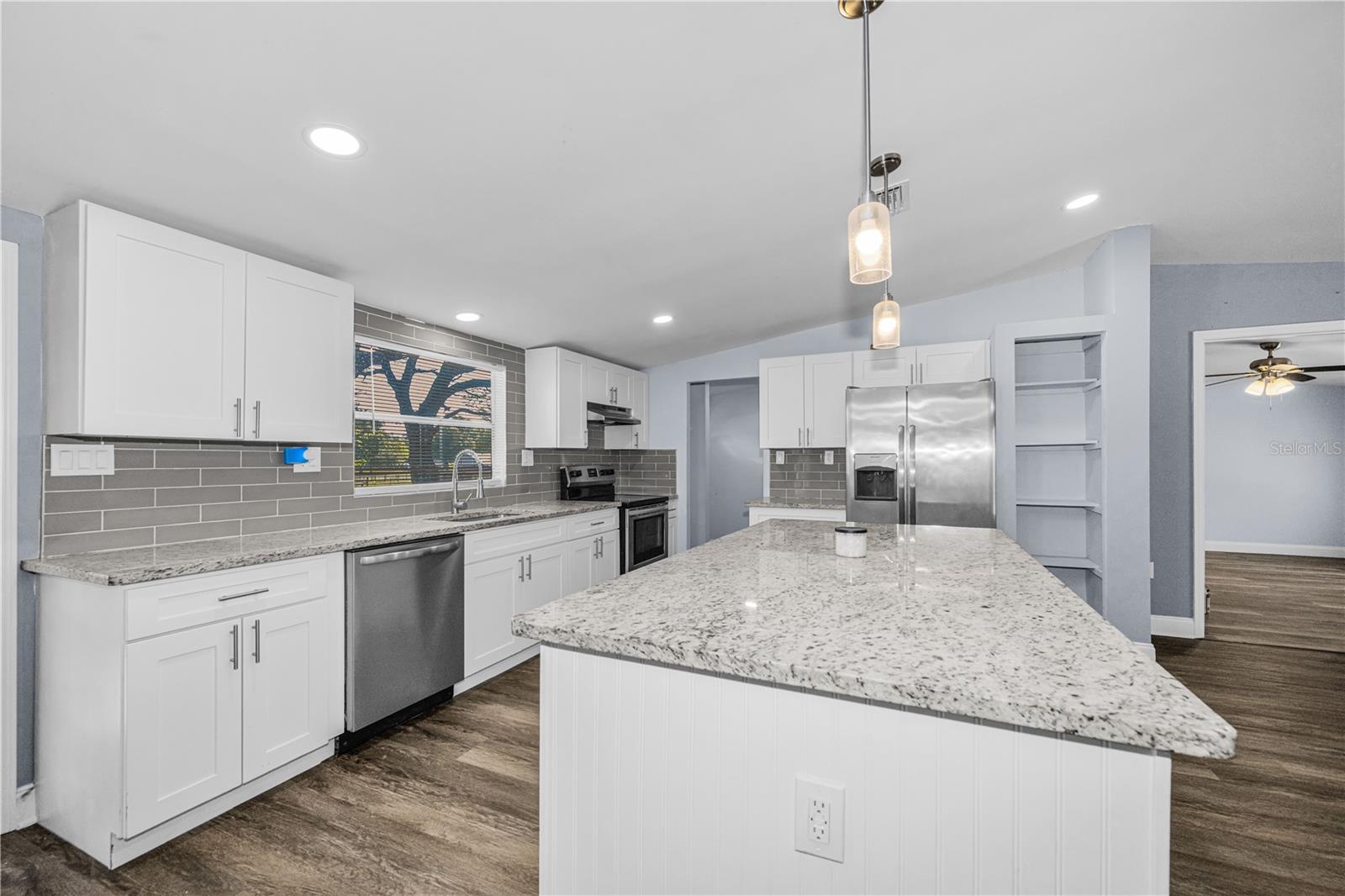 ZEPHYRHILLS COLONY CO - Residential