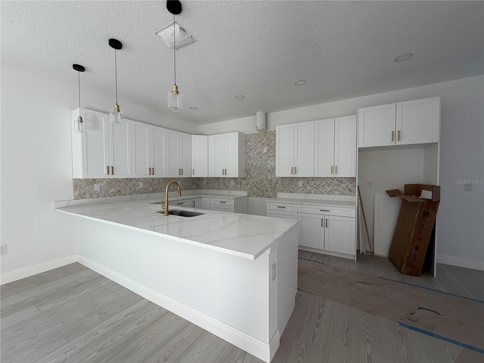 MADISON HTS - Residential