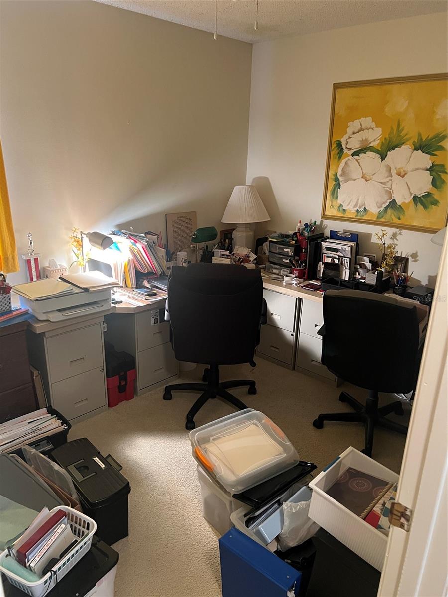 ERROL ESTATES - Residential