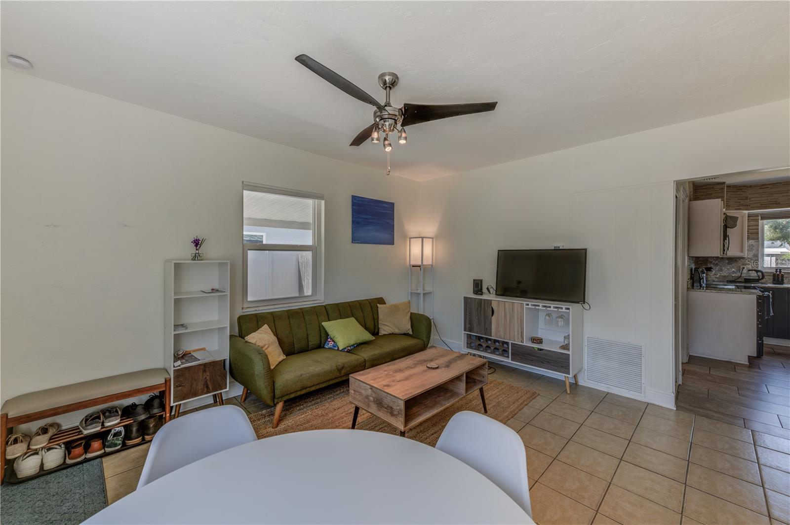 LAWRENCEVILLE - Residential