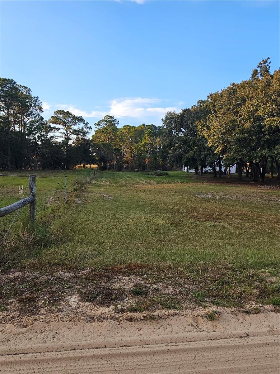 FROM NE COR OF SEC RUN S 04DEG 20 MIN50SEC W 330 F - Residential