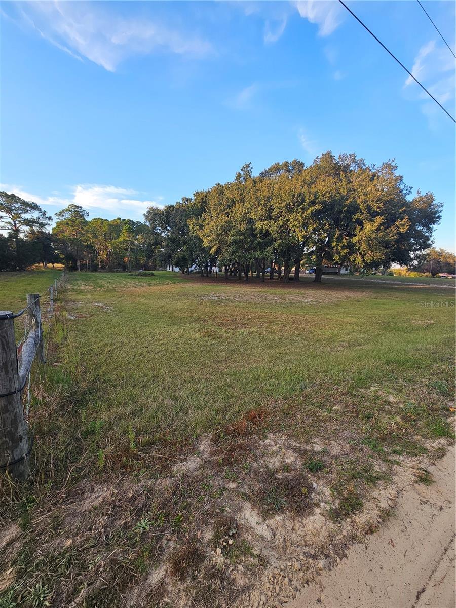 FROM NE COR OF SEC RUN S 04DEG 20 MIN50SEC W 330 F - Residential