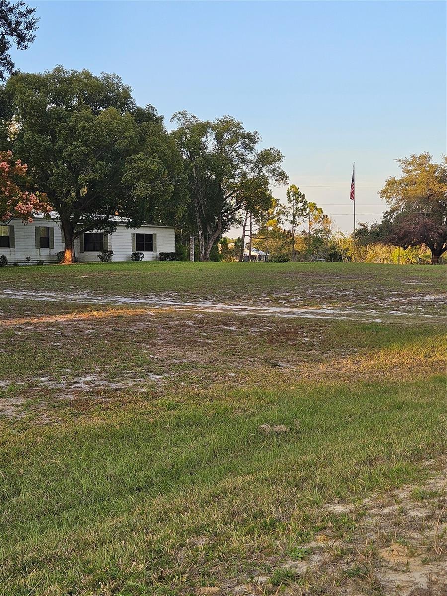 FROM NE COR OF SEC RUN S 04DEG 20 MIN50SEC W 330 F - Residential