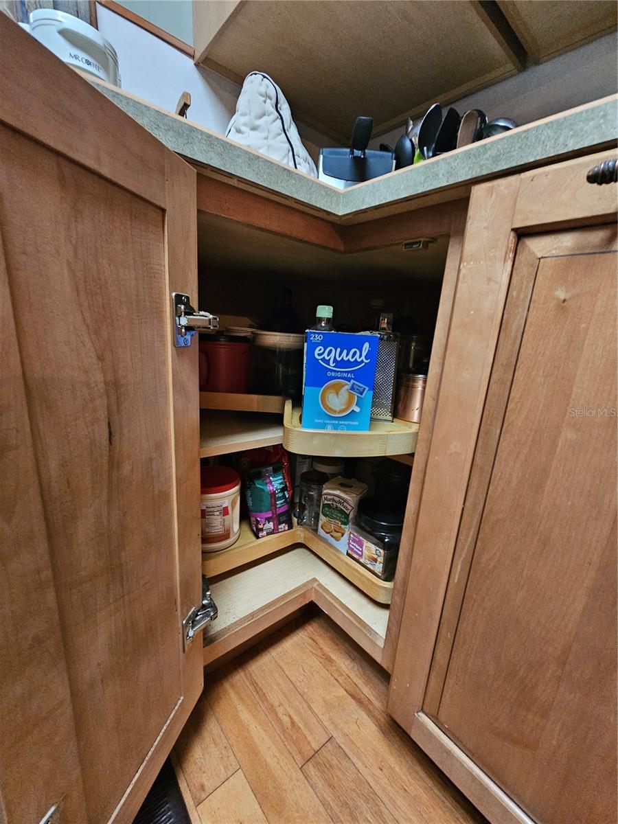 FROM NE COR OF SEC RUN S 04DEG 20 MIN50SEC W 330 F - Residential