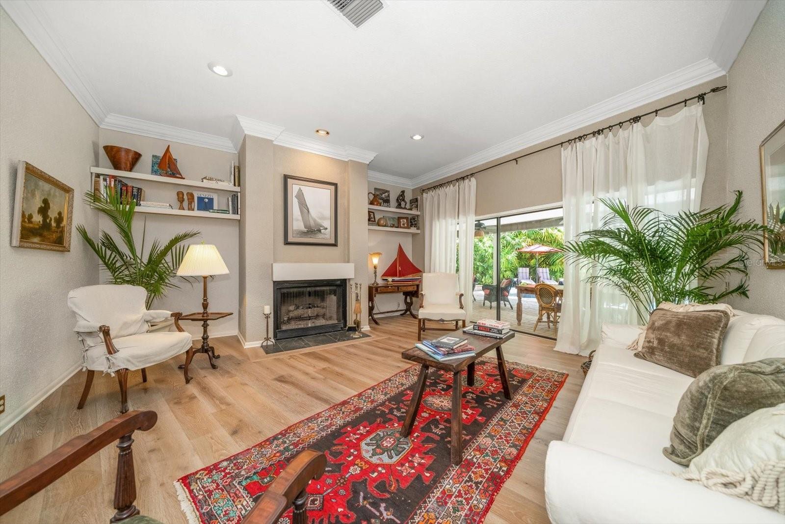 2418 SUMMERWOOD COURT
