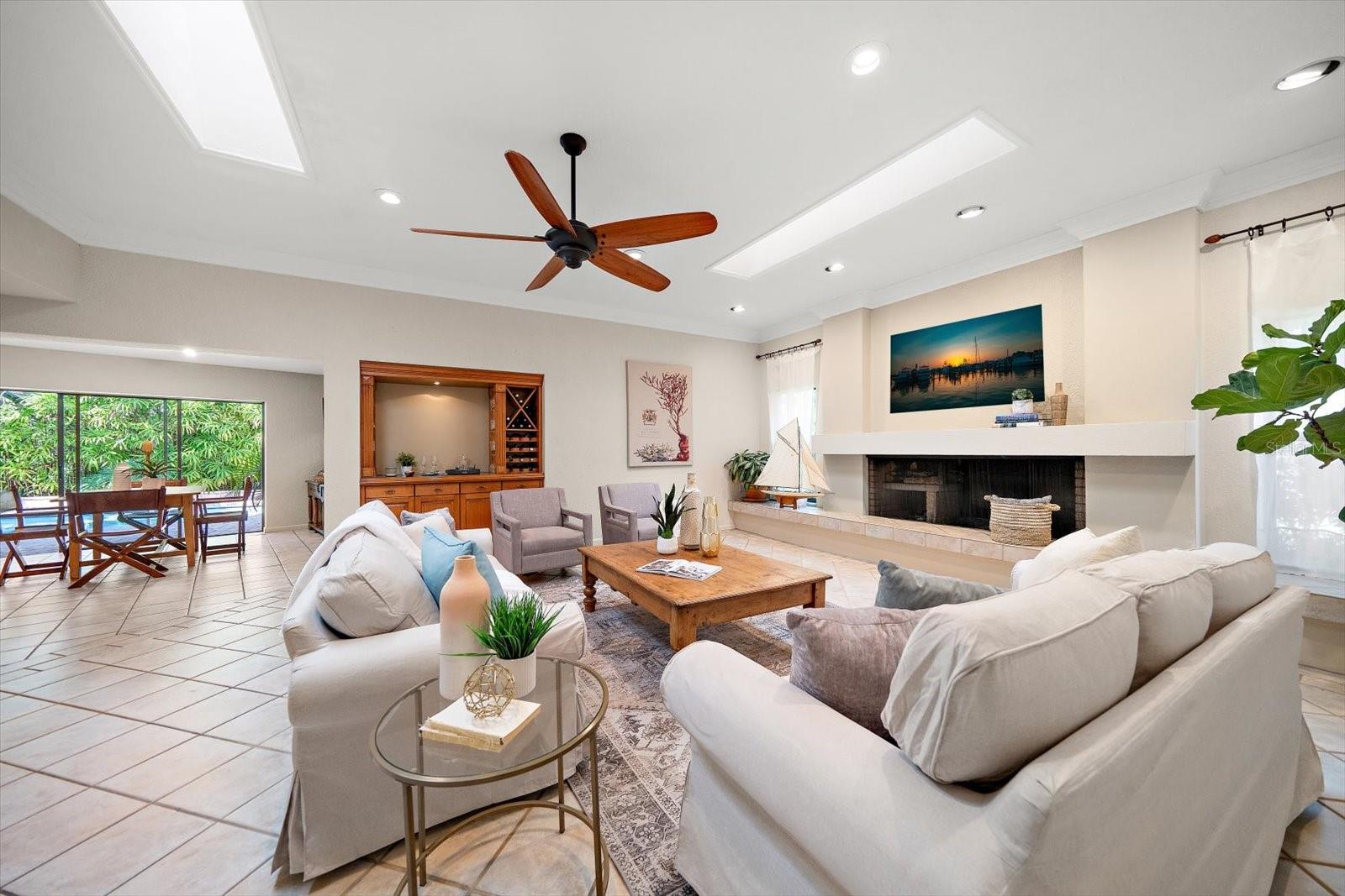 WEYBRIDGE WOODS-UNIT C - Residential