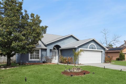 Photo of 8013 Aspencrest Court, Orlando, FL 32835 (MLS # O6384462)