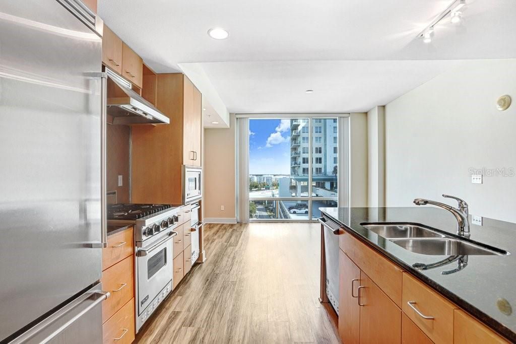 Photo of 1120 E Kennedy Boulevard #1020, Tampa, FL 33602 (MLS # TB8477070)