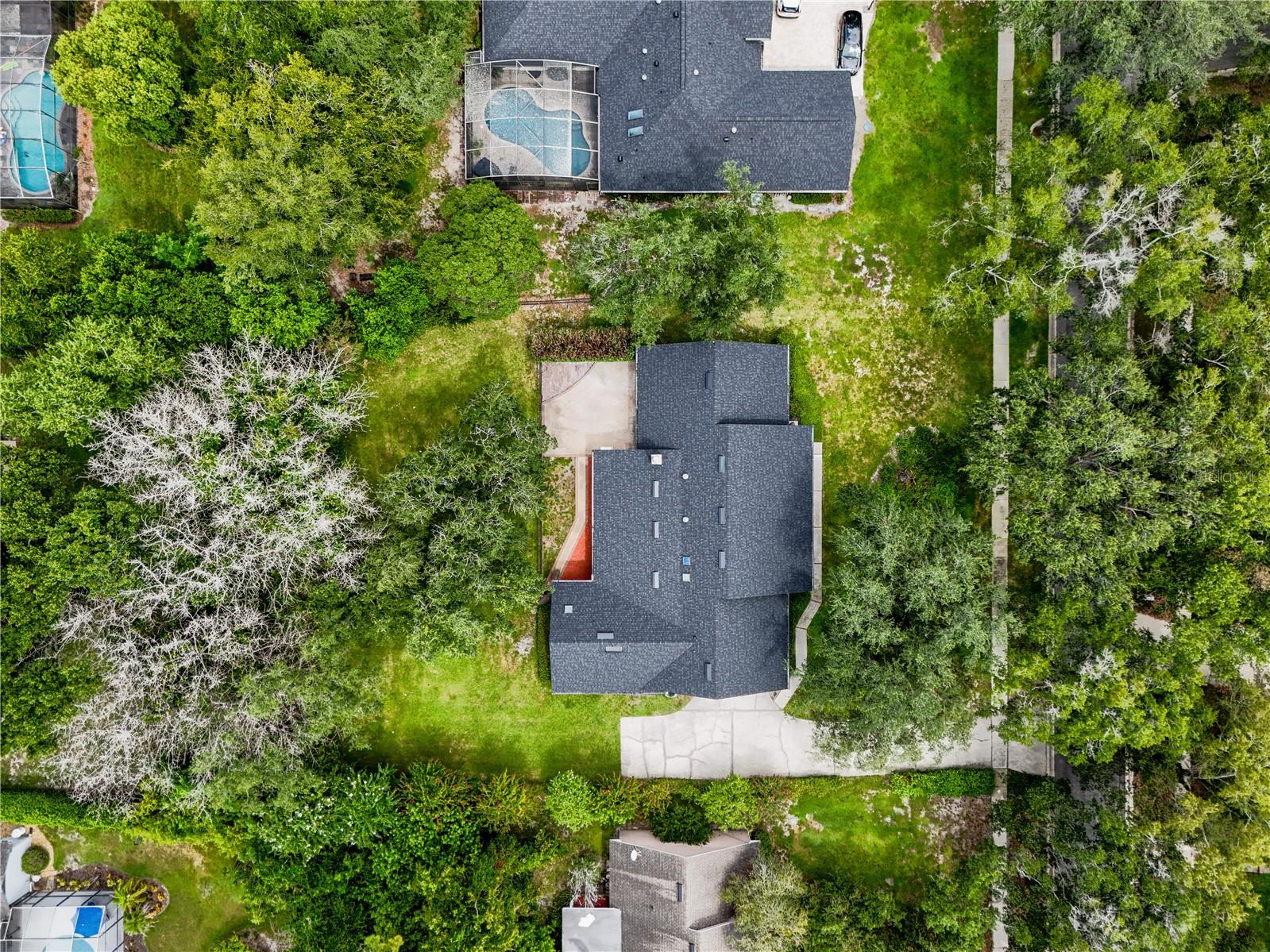 Casas a venda 3 - Jen Dantas 7141 WOODED VILLAGE LANE