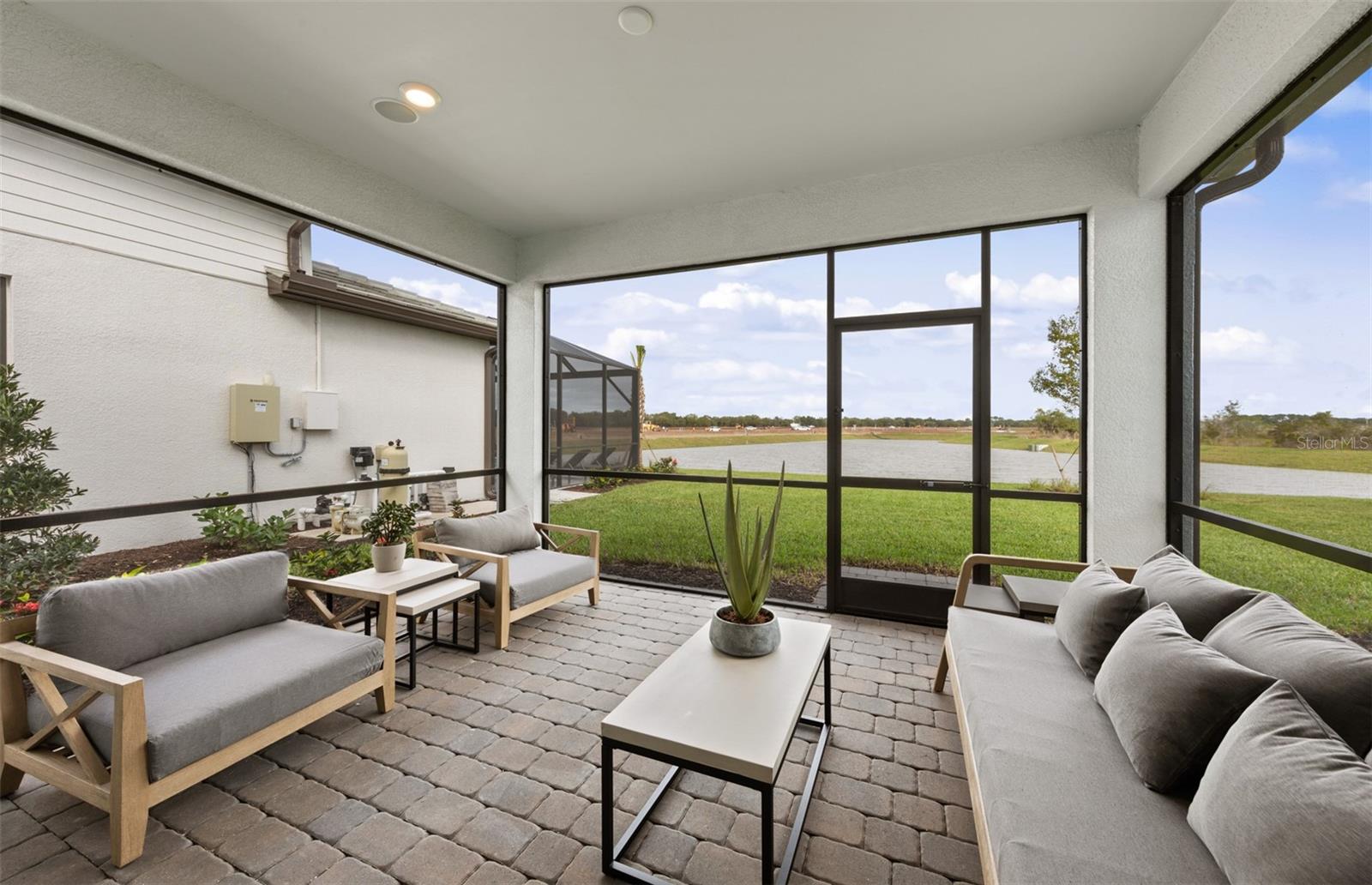 4556; REAGAN LANDING --- PRELIM - Residential