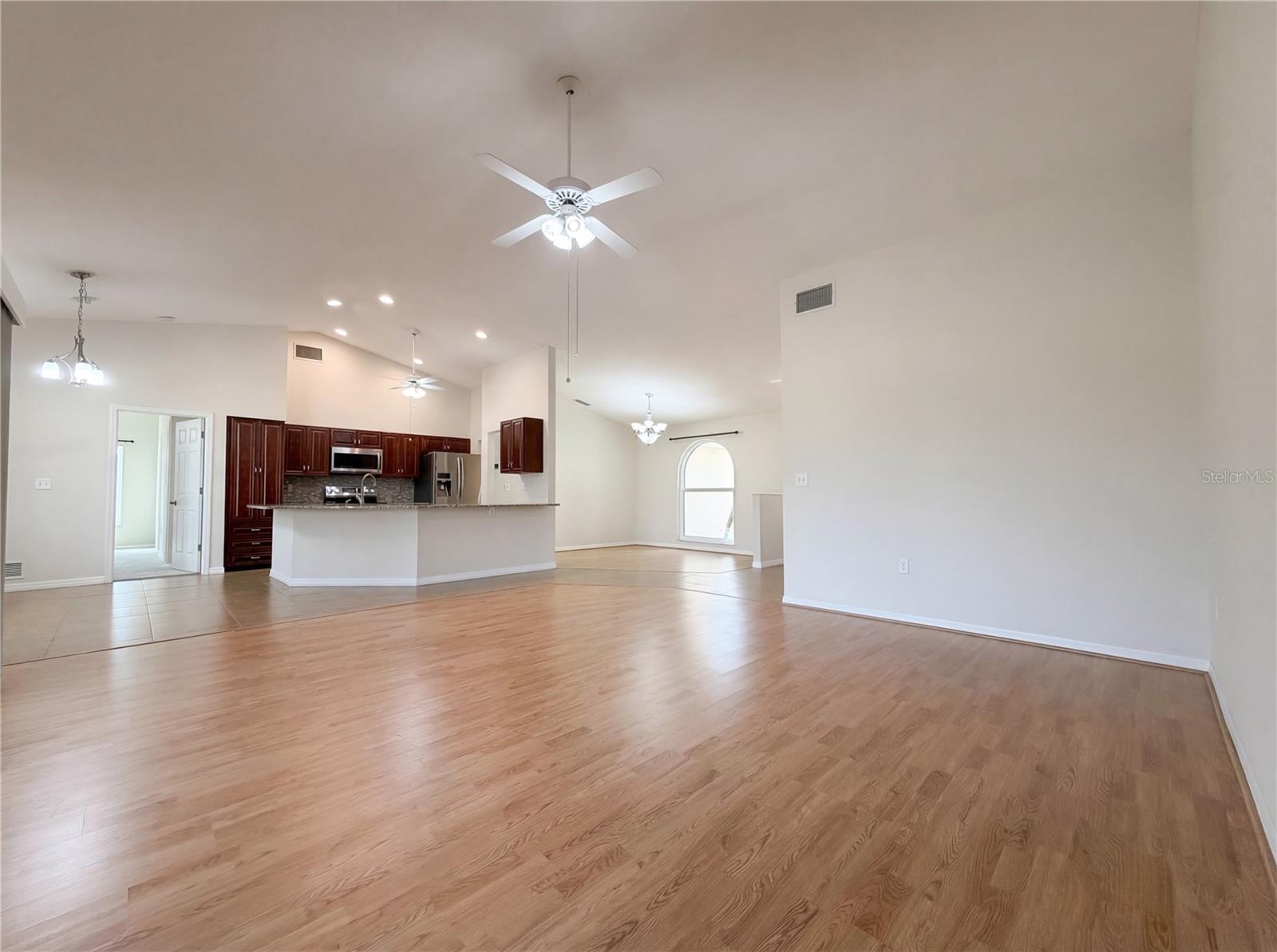 VILLAGE GREEN CLUB ESTATES - Residential