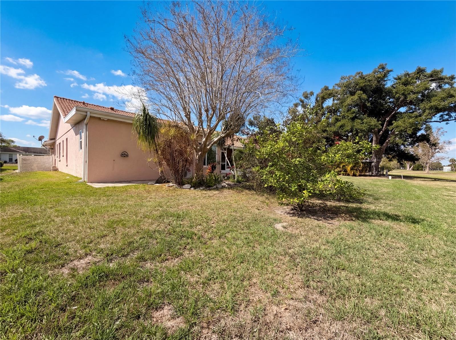 VILLAGE GREEN CLUB ESTATES - Residential