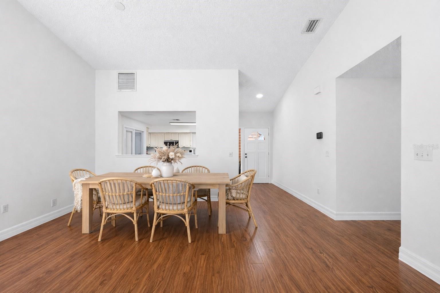 WOODBRIDGE AT THE SPGS UNIT 3 - Residential