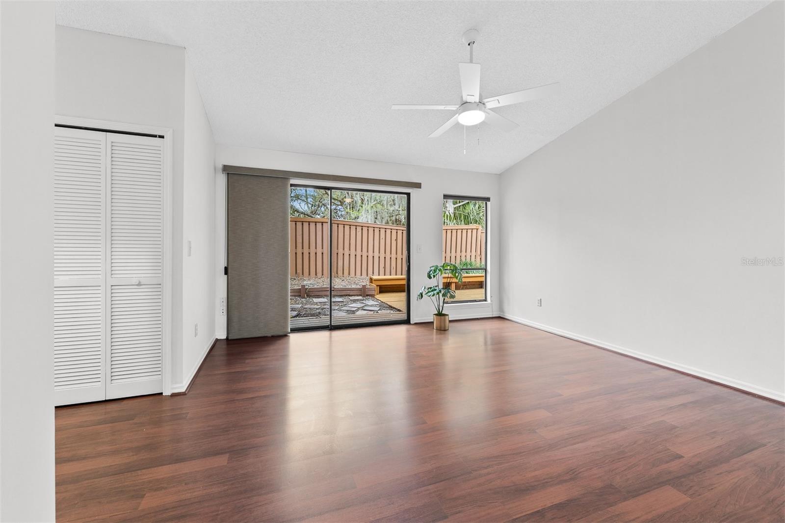 WOODBRIDGE AT THE SPGS UNIT 3 - Residential