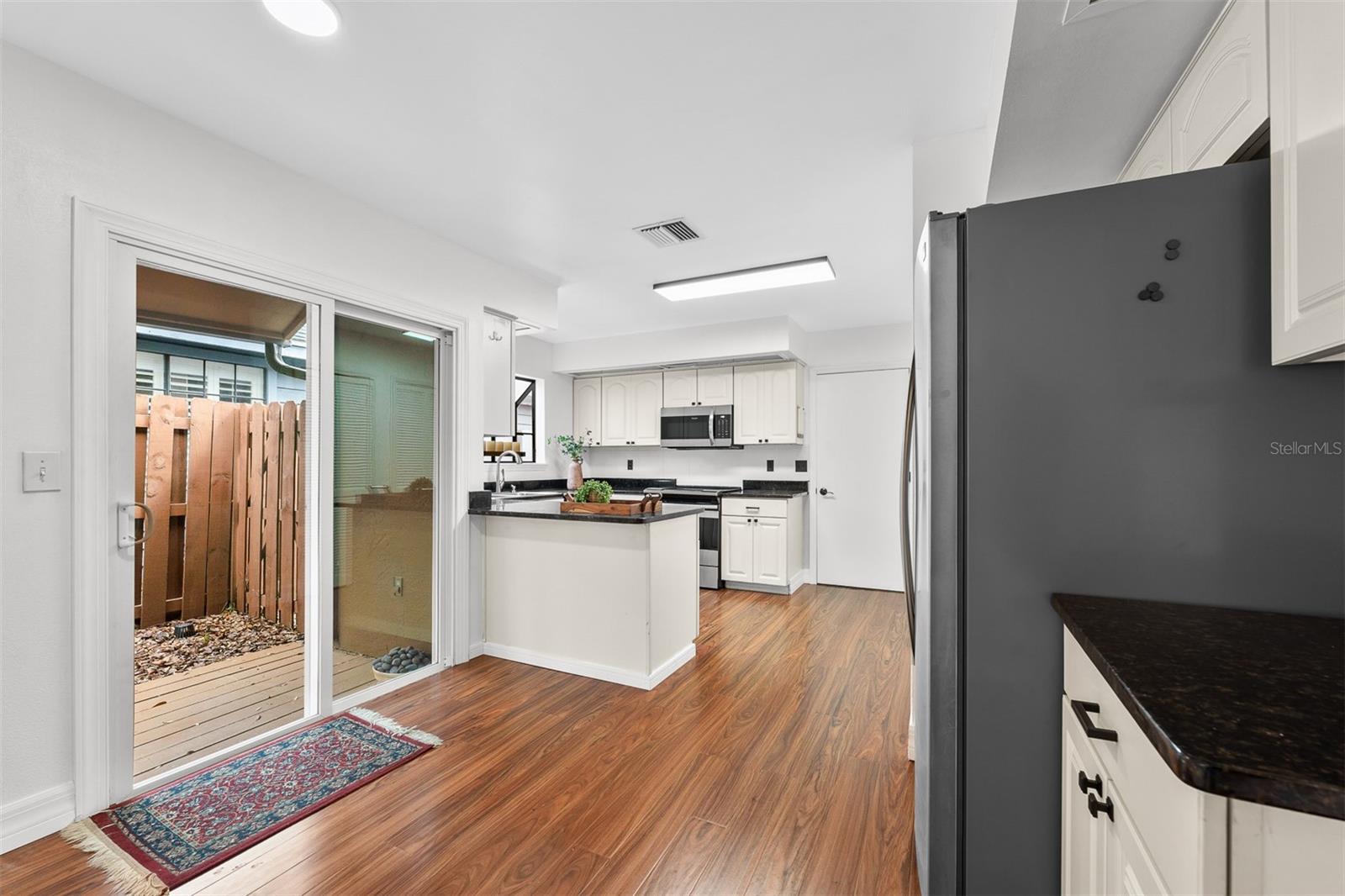 WOODBRIDGE AT THE SPGS UNIT 3 - Residential