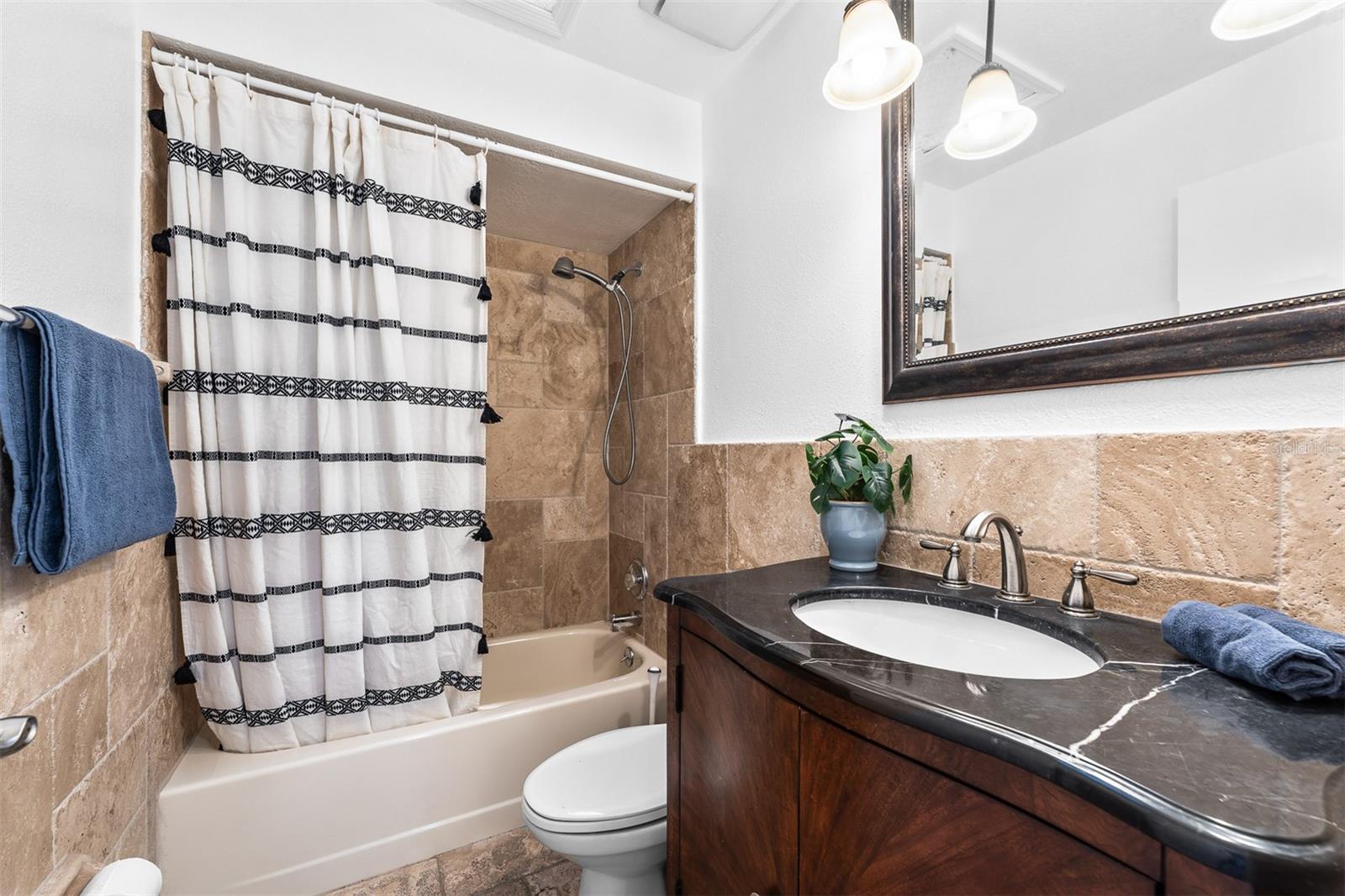 WOODBRIDGE AT THE SPGS UNIT 3 - Residential