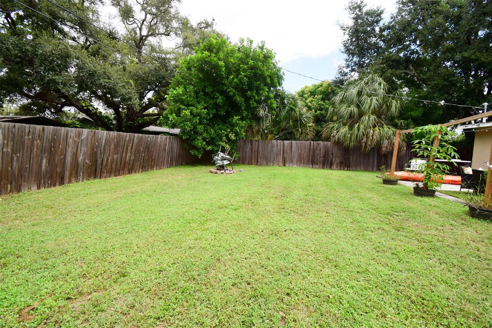 SOUTH VENICE - Residential Lease