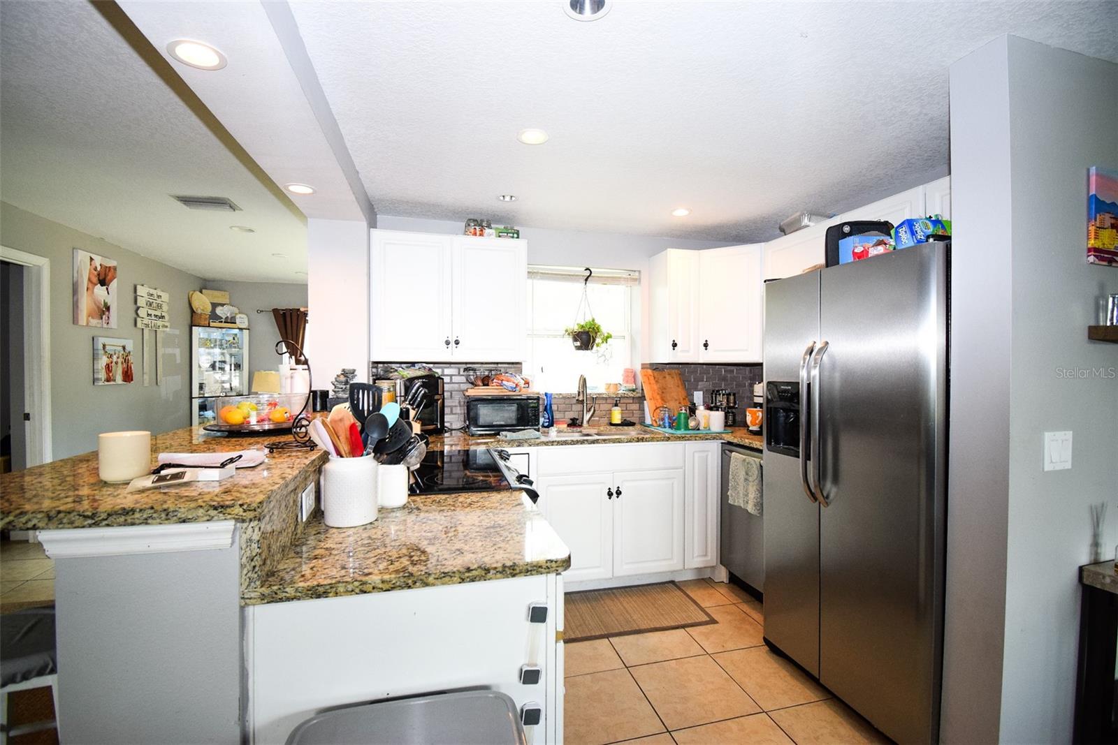 SOUTH VENICE - Residential Lease