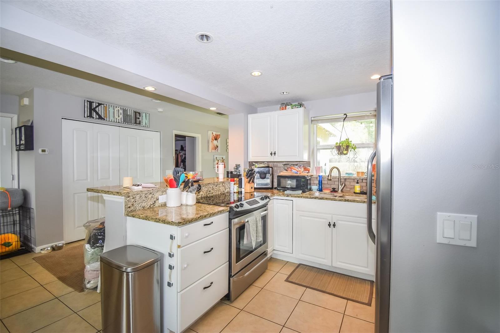 SOUTH VENICE - Residential Lease