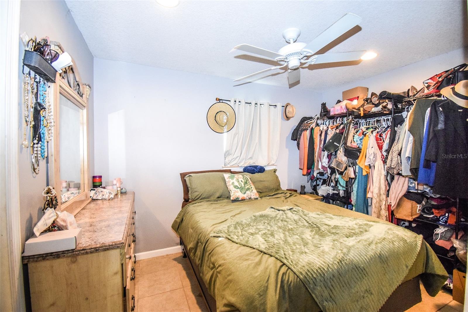SOUTH VENICE - Residential Lease