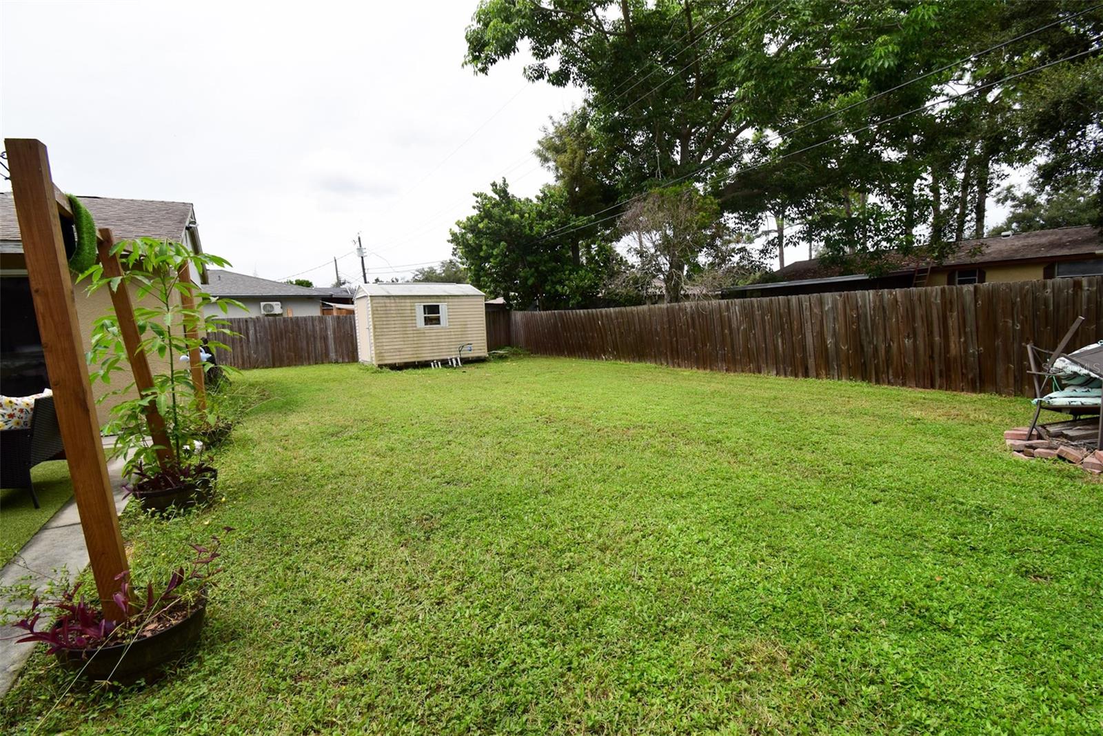SOUTH VENICE - Residential Lease