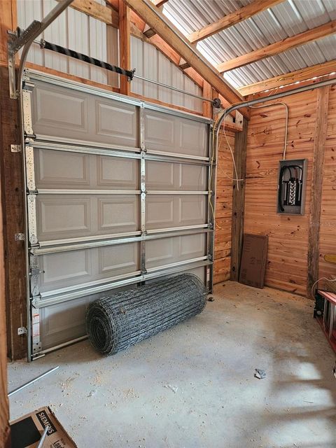 Tiny photo for 16010 SE 65th Street Road, Ocklawaha, FL 32179 (MLS # O6380526)