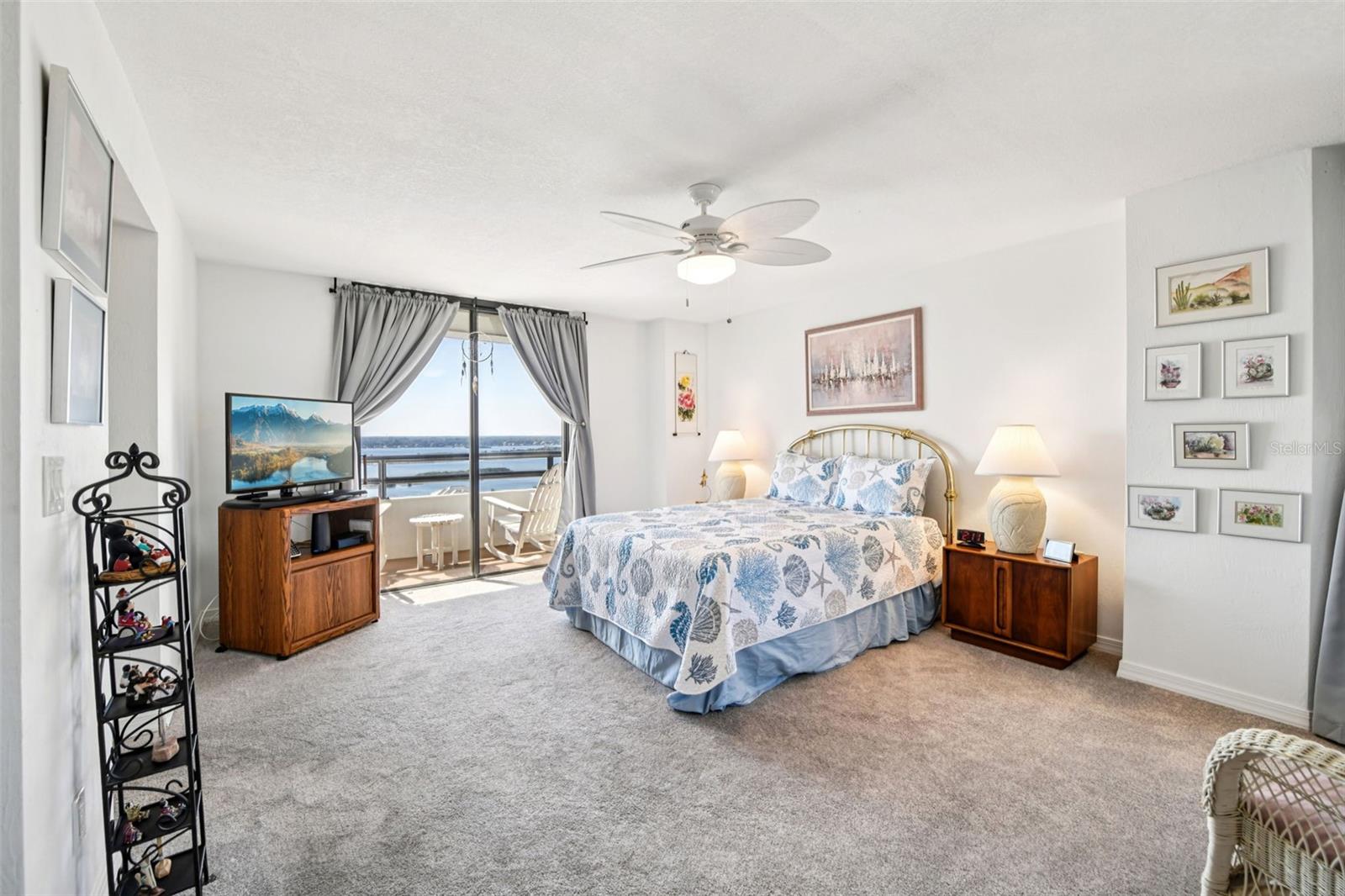 ASHLEY CONDO - Residential