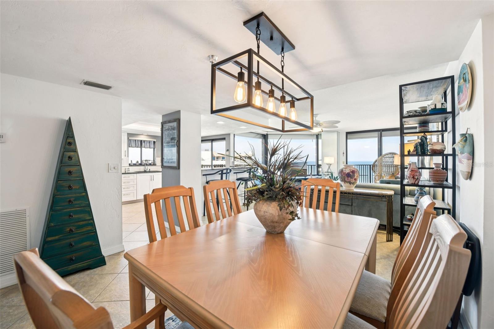 ASHLEY CONDO - Residential