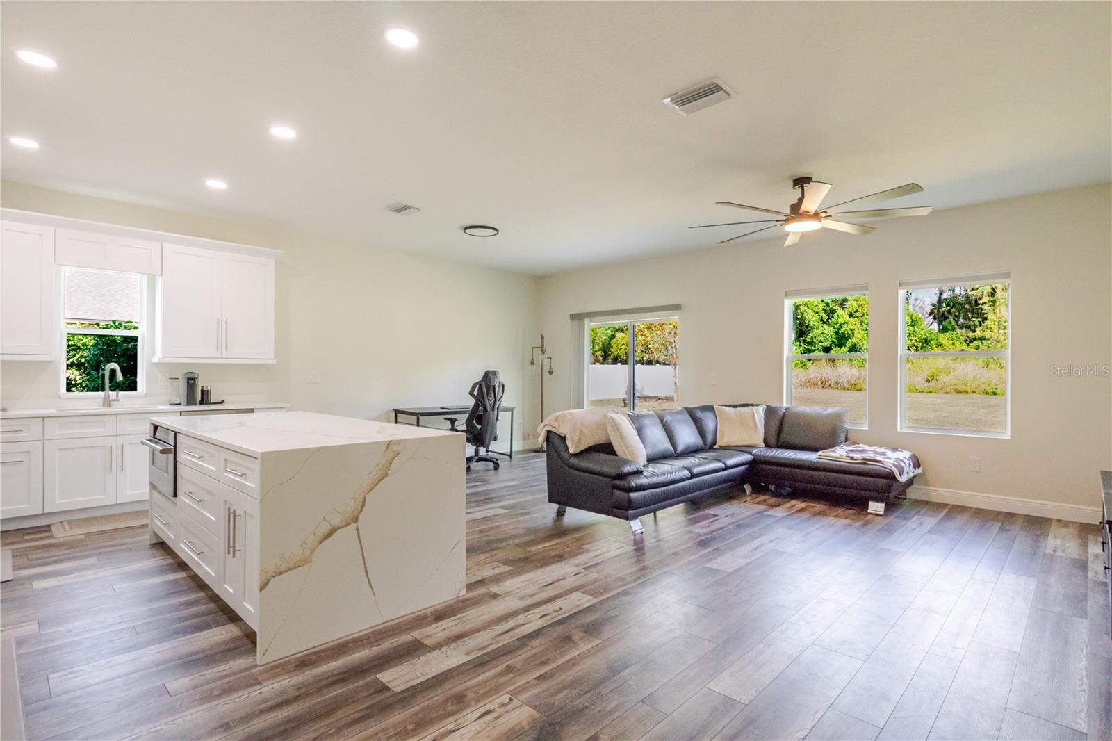 IMPERIAL OAKS PH 1 - Residential