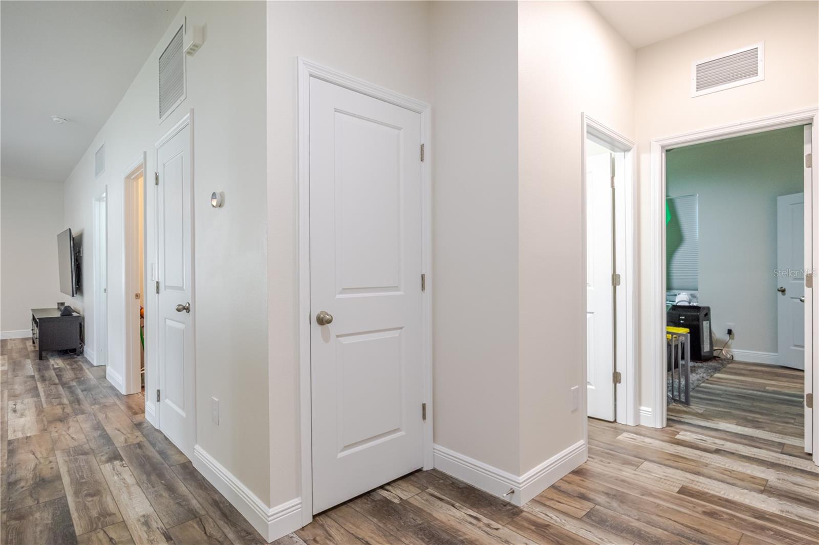 IMPERIAL OAKS PH 1 - Residential