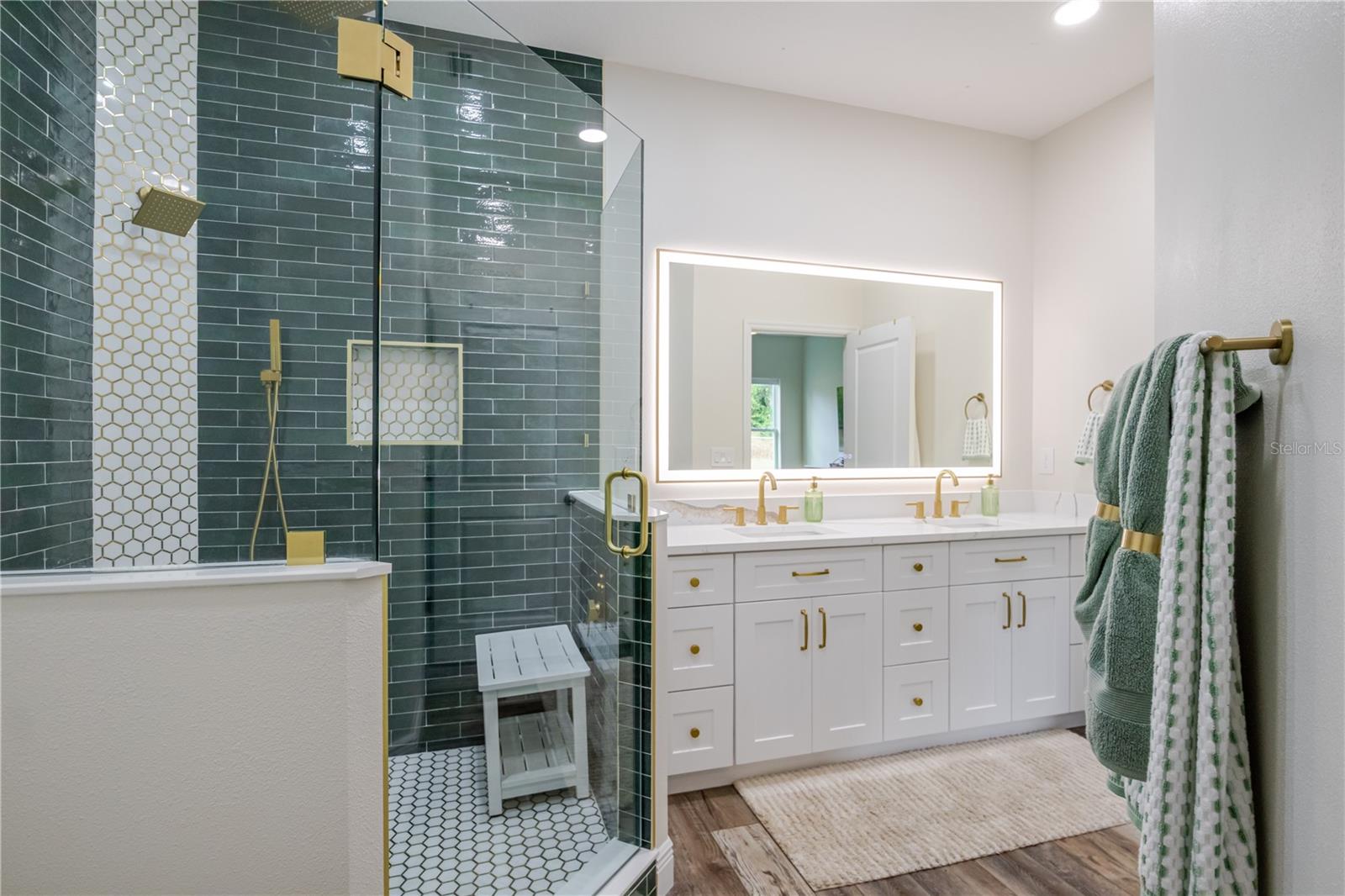 IMPERIAL OAKS PH 1 - Residential