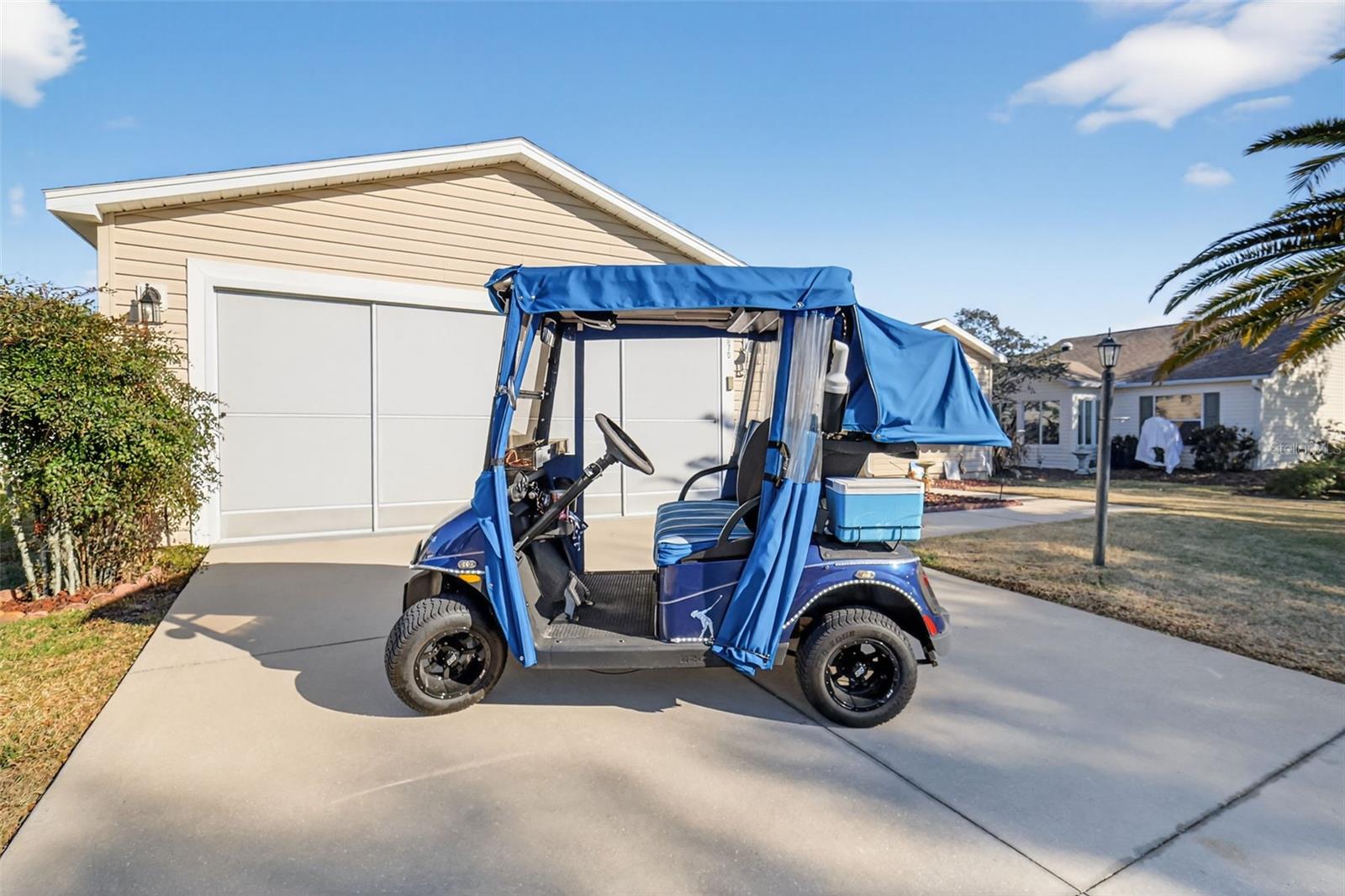 879 HARETISON AVENUE