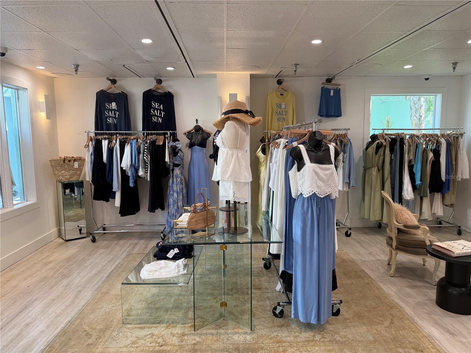 COLONY CONDO - Commercial Sale