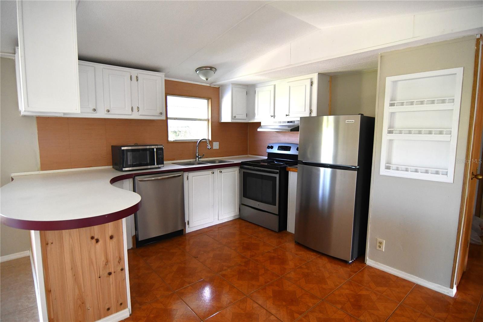 S P G HEIGHTS 8TH ADD - Residential