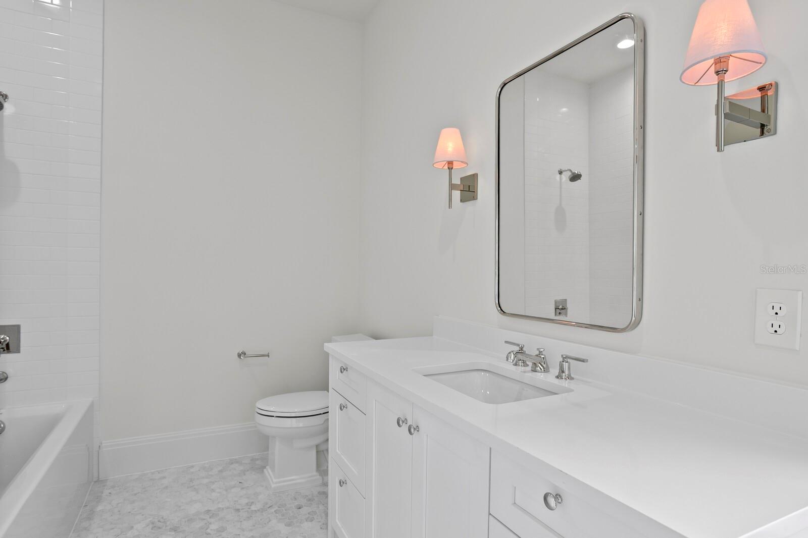 SUNSET PARK - Residential