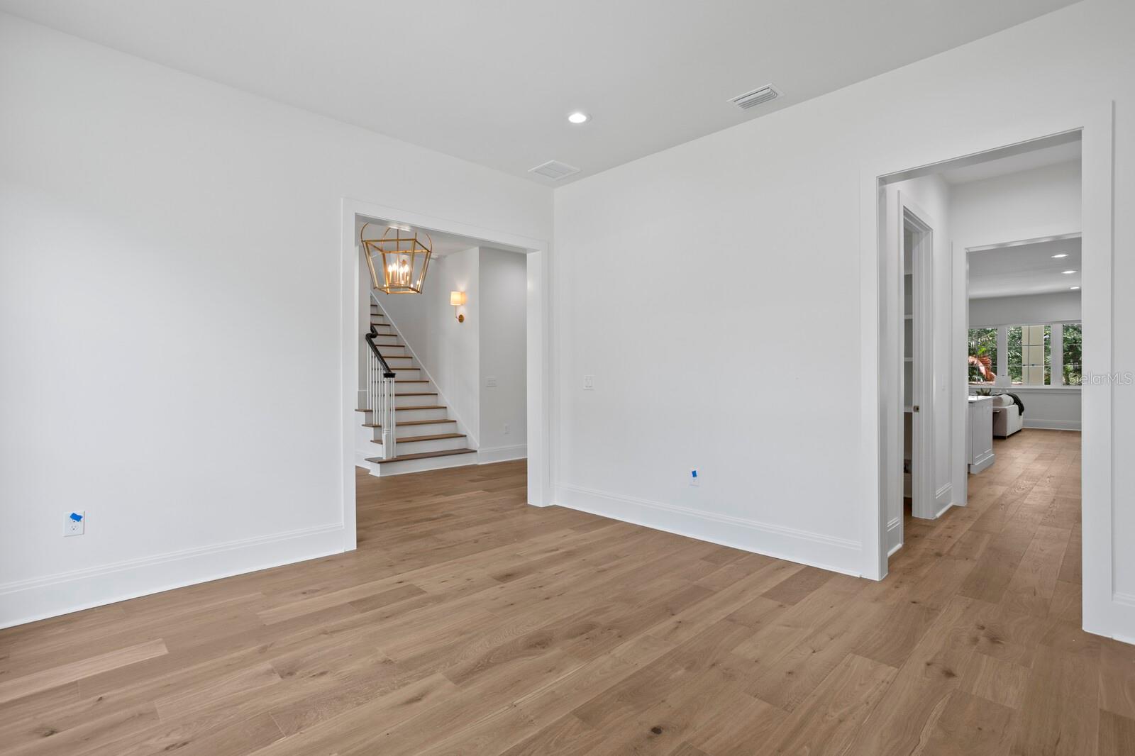 SUNSET PARK - Residential