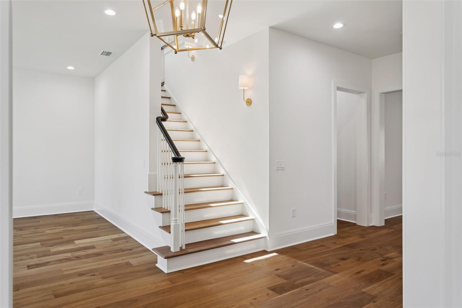 SUNSET PARK - Residential