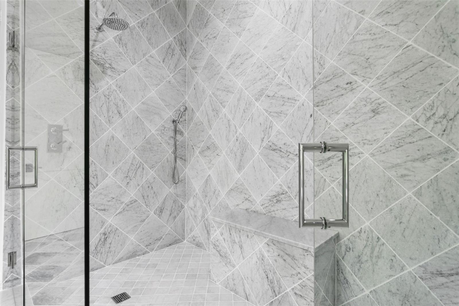 SUNSET PARK - Residential