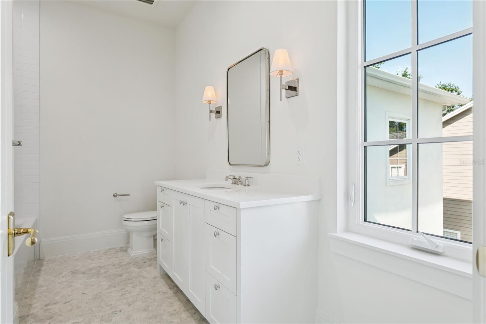 SUNSET PARK - Residential