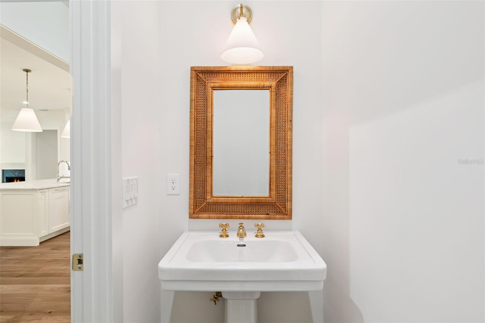 SUNSET PARK - Residential