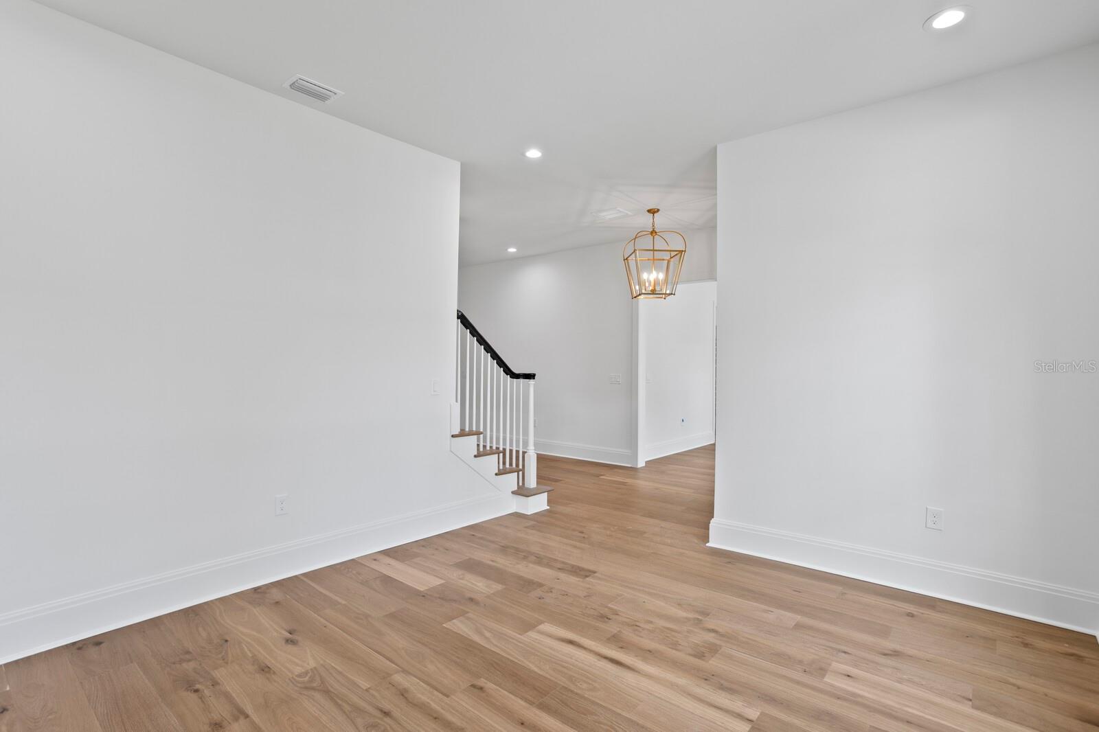 SUNSET PARK - Residential