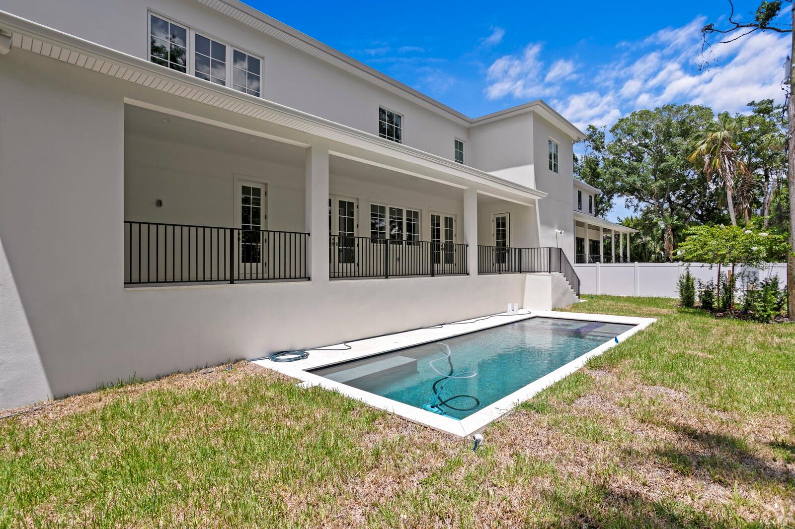 SUNSET PARK - Residential