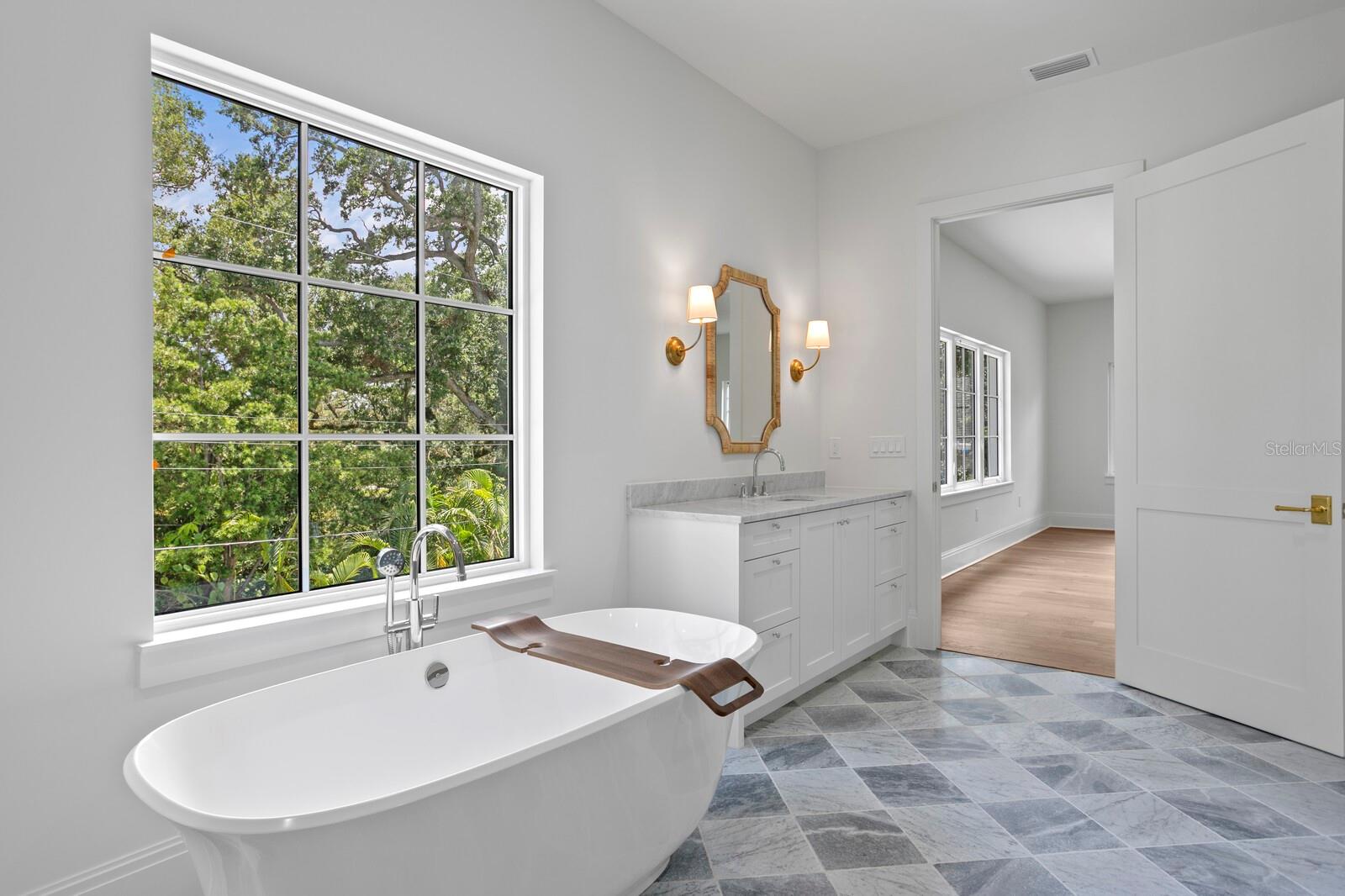 SUNSET PARK - Residential