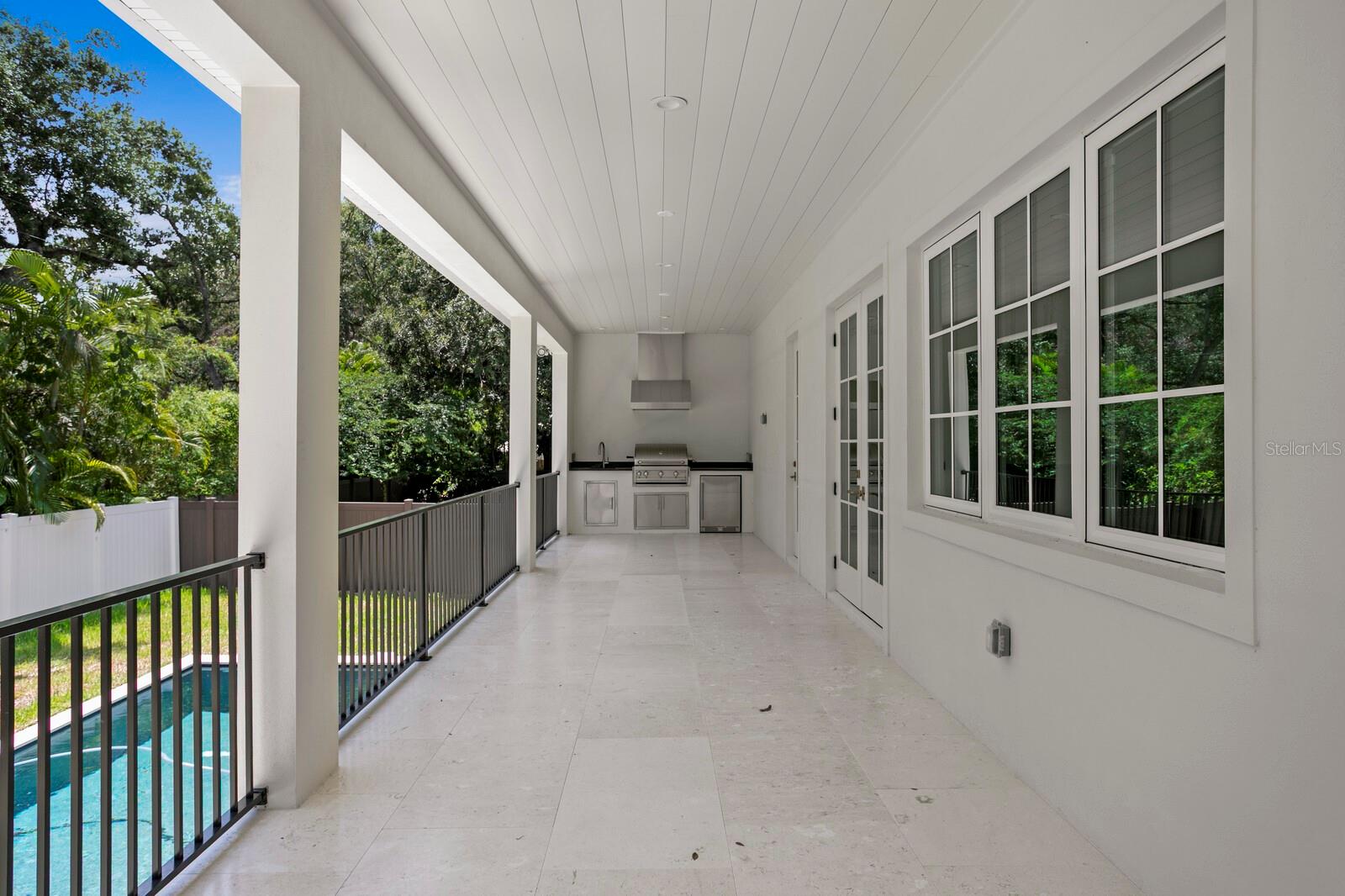 SUNSET PARK - Residential