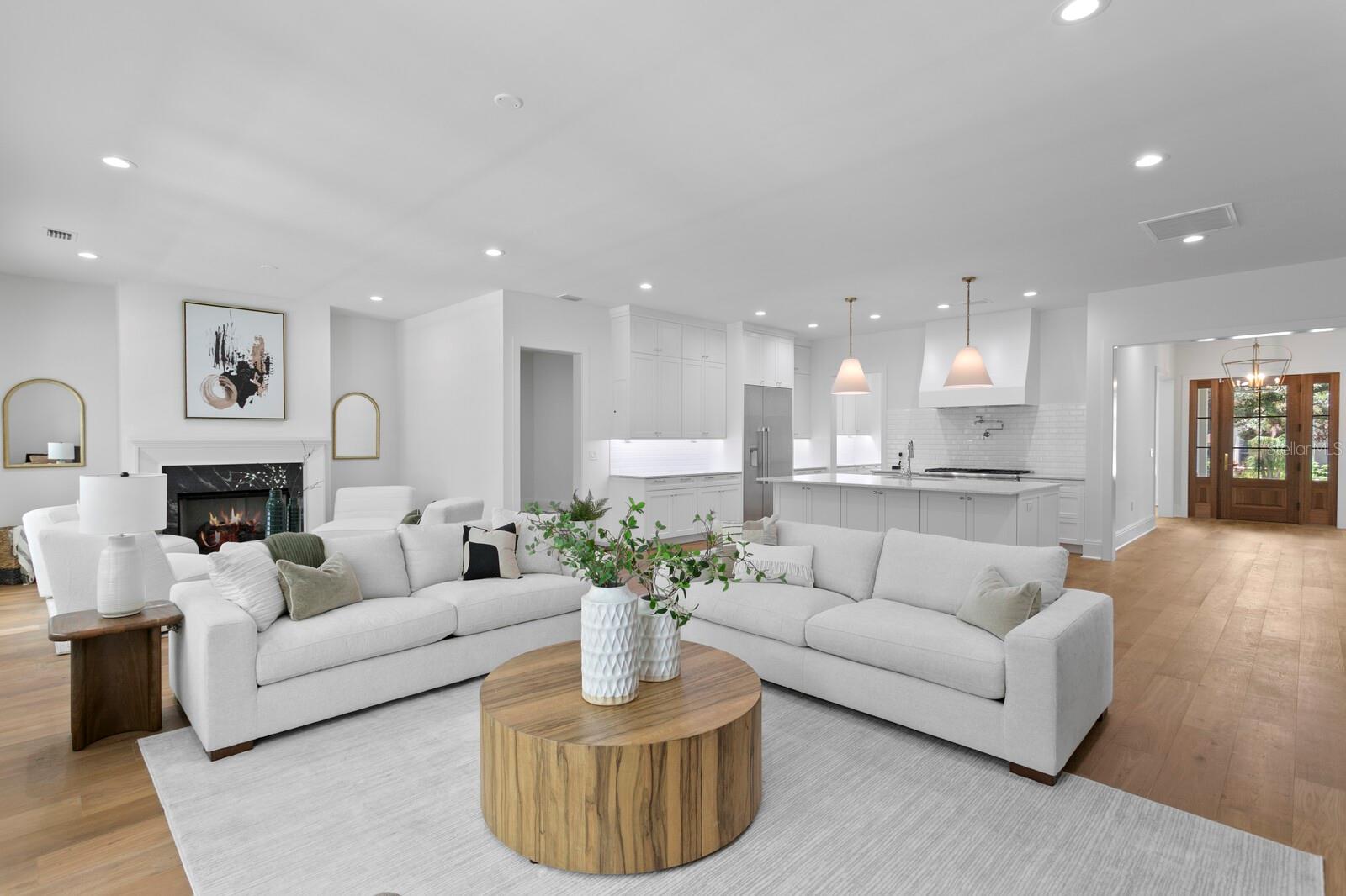 SUNSET PARK - Residential