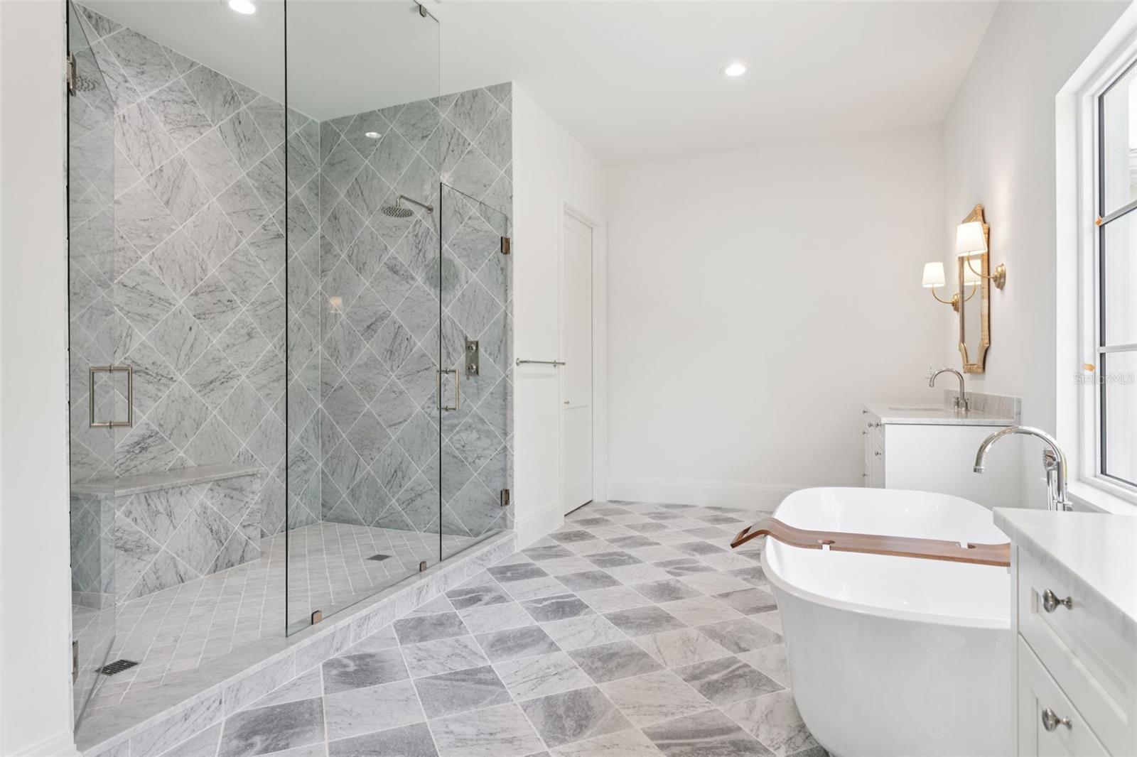 SUNSET PARK - Residential